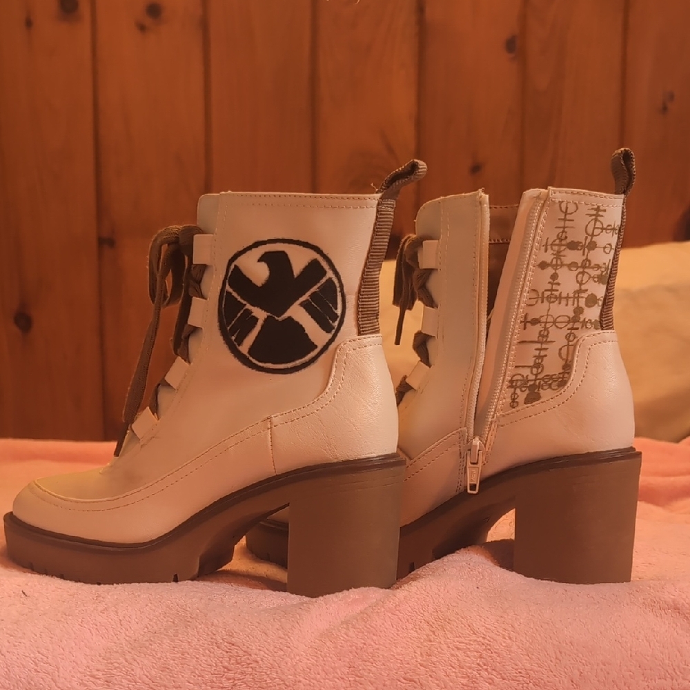 Stylish Cream Lace-Up Boots